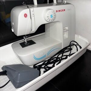 Singer Sewing Machine